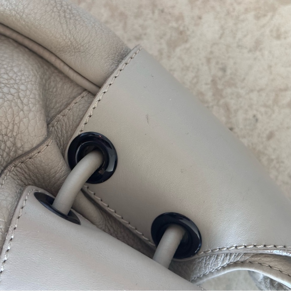 BURBERRY PRORSUM WARRIOR BAG Large Beige With Black Hardware Excellent Condition - Picture 9 of 14